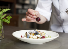 グルメキャリー飲食業界専門人材紹介 求人 これまで知らなかった調理スキルが身に着いたり、、、やればやるほど面白い業界ですよ。