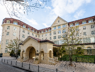 株式会社阪急阪神ホテルズ 求人