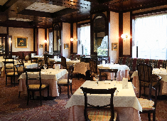 株式会社阪急阪神ホテルズ 求人 あなたのスキルに応じた業務から段階的にお任せしていくため、無理なくスタートし、着実に成長できる環境です。