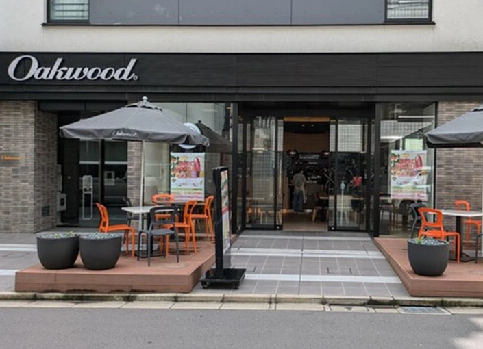 株式会社Augurizm 求人 ■Merci 西新宿店