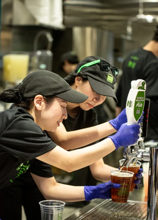 「レストラン キハチ」「キハチ カフェ」「Shake Shack」／アイビーカンパニー株式会社 求人