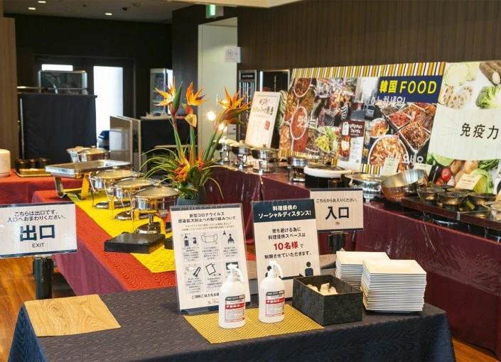 CrossTerrace／BLOOM　BASE【株式会社EATTOWN】 求人 素材や調味料など、健康に良いものを厳選しています。安心して毎日食べて頂けるメニューを一緒に考案していきましょう！