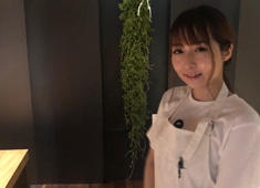 焼鳥 市松／焼鳥 松明 求人 スタッフの働きやすさを考え、今年より月8回のお休みへ！無理なく働けます。