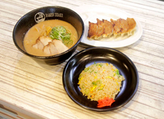 和幸亭 求人 創業当時から、こってりラーメンにこだわり続けてきました☆
