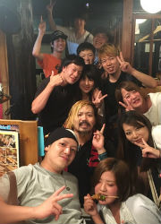 どんがめ　三宮総本店 求人