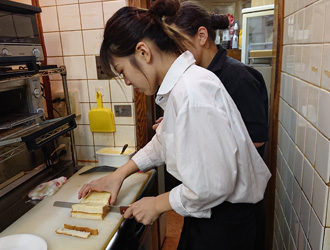 有限会社七手（カサブランカクラブ） 求人