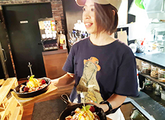 GRAND lodge CAMP CAFE & RESTAURANT／キャンパルジャパン株式会社 求人 フィールドで食べてたい！マネしたい！と思うアイデアお待ちしております
