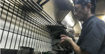 CAF'E&PUB KUROBEI 求人