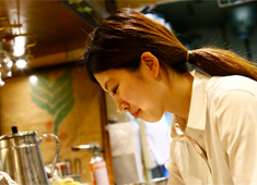 cafe&dining ブライトンベル 求人 