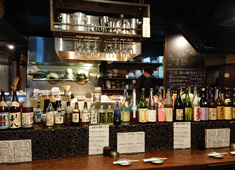 焼鳥かちがらす 求人 最近では海外で焼鳥店を展開されるお店も。そんな魅力あふれるジャンルで起業を考えている方も歓迎です！