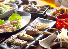 有限会社 権兵衛 求人 焼鳥の美味しさ。焼き方と共に秘伝のタレとのマッチングで他にはない味を提供しています。