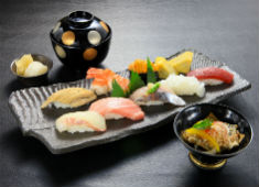 総本家　小鯛雀鮨　鮨萬（こだいすずめずし すしまん） 求人 経験が浅くて不安という方もしっかりお教えしますのでご安心下さい。