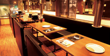 株式会社C.P Dining 求人