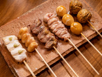 炭火焼き鳥　和歌鳥 求人