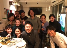 cucina italiana Ciucate／TEPPAN Da Ciucate 求人 シェフのもとで働くキッチンスタッフは若手中心！経験が浅くてもみんなでフォローしますよ！