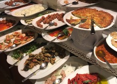 cucina italiana Ciucate／TEPPAN Da Ciucate 求人 海の幸、山の幸、どんな食材でも扱えるスキルを学びませんか。