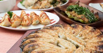 MARUKAMI餃子 求人