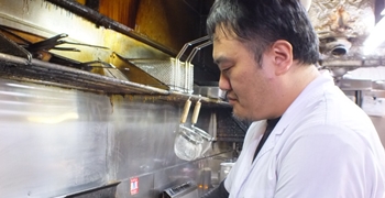 飯家おかん 本店（株式会社ランド） 求人