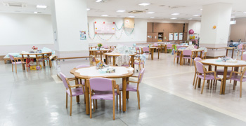 株式会社 Wing 求人