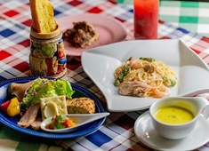 ～具だくさん生パスタのお店～　「Molto　Buono モルト・ボーノ」　【株式会社フーズプランナー】 求人 