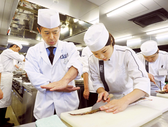 株式会社辻料理教育研究所／辻調グループ 求人