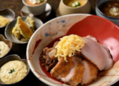 宝塚北SA・西紀SA（ベーカリー・レストラン・フードコート）光明興業株式会社 求人 ★新メニューの企画・開発も大歓迎