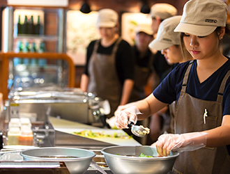 CHOPPED SALAD DAY（チョップドサラダデイ）二子玉川店／EGGS 'N THINGS JAPAN株式会社 求人情報