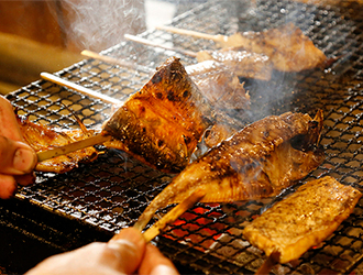 炭火焼魚店 白銀屋 箱崎分岐点／株式会社ヒューマックス