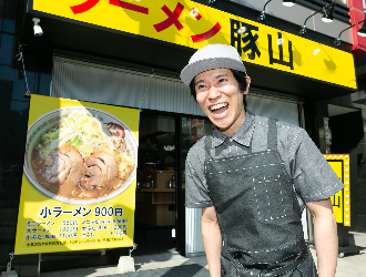 豚山 栄店／株式会社ギフトホールディングス