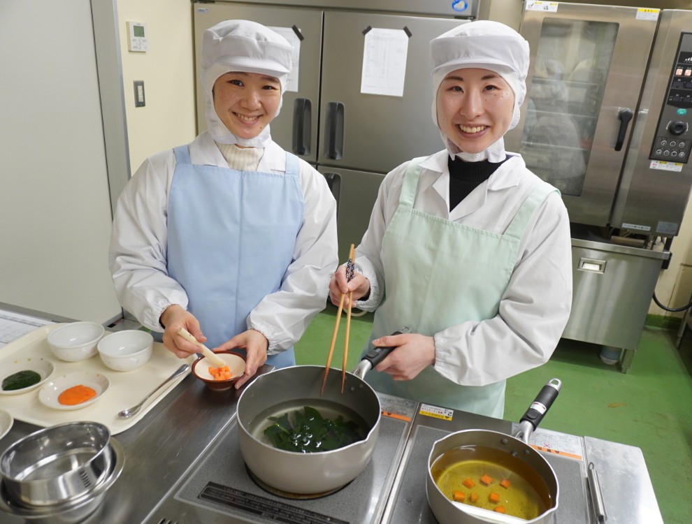 習志野市立第一中学校／日本給食株式会社
