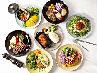 ALL DAY CAFE ＆ DINING“The Blue Bell”／CLUB 38 他／株式会社バリューテーブル 求人