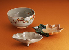 招福楼 東京店 求人 扉の開け方や料理や飲み物の提供の仕方など、基本的な事は最初に一から教えますのでご安心ください。