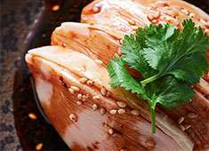 中華バル NIHIRO（ニヒロ） 求人 中華の基礎はもちろんNIHIROならではの応用も身に付きます。