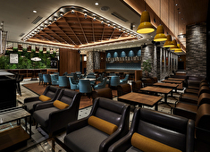 ALL DAY CAFE ＆ DINING“The Blue Bell”／CLUB 38 他／株式会社バリューテーブル 求人 【Deli Buffet Lounge “CLUB 38” 】非日常を感じさせる、大人の雰囲気が漂うレストラン。