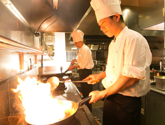 PIER THIRTY GROUP／ピアーサーティーグループ 求人 オープニングスタッフとして参加する機会もあります。店長以上のエリアMGRなどを目指した転職も歓迎です。