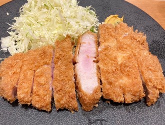 トンカツ ツキウマ／株式会社 魚金（うおきん） 求人