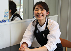 株式会社バルニバービタイムタイム（バルニバービグループ） 求人 女性スタッフも多数活躍。働きやすい職場環境を追求しているからこそ、定着率も◎