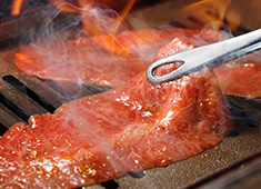 株式会社ビータス 求人 ▲黒毛和牛の精肉卸、(株) ヤザワミートをパートナー企業に有し、最高の食材を扱えます。