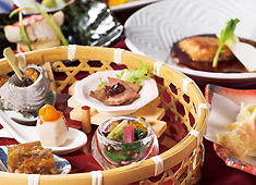 ホテルグリーンプラザ 求人 和食調理経験者は特に歓迎します！是非、経験を活かしてください！
