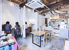 cycle&design 株式会社 求人 個性ある店舗の集合体。トレンドだけにとらわれないエッジの効いたお店は多くのお客様から愛されています。