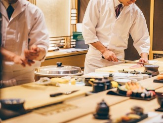 株式会社DYM　※鮨店開業準備室 求人