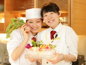 株式会社LG＆EW 求人 生産者直結で仕入れる、こだわりの野菜。野菜の素晴らしさや料理への活かし方を提案していきます！