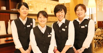 株式会社クリエイト・レストランツ 求人