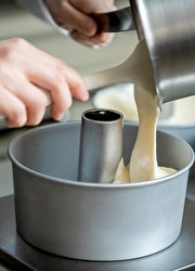 J.DEUX CERCLE （ジェイドゥ セルクル）／株式会社 藤井商事　※飲食事業部採用本部 求人