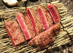 「GRILLED MEAT Koba. 」「Koba.」／株式会社Koba. 求人 肉業界が初めての方も大歓迎です。飲食経験者はもちろん、未経験の方も是非チャンスを掴んで下さい。