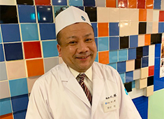 築地すし鮮  恵比寿東口店 求人 店長の野村です。面接では入社前に不安な事など、遠慮なくご質問下さい。一緒に働けるのを楽しみにしています。