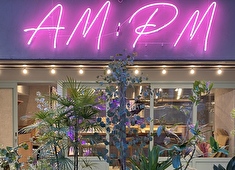 株式会社Def eat（デフイート）　※新規ブランド出店事業部 求人 【新ブランド「AMPM」】入り口は開店扉…オープンキッチンだけど、その奥に夜だけの秘密が…と、内装にも拘りが多数！