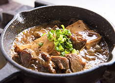 肉と酒 はじめ 求人 自由度高い当店であなたのアイデアをカタチにしてみませんか！