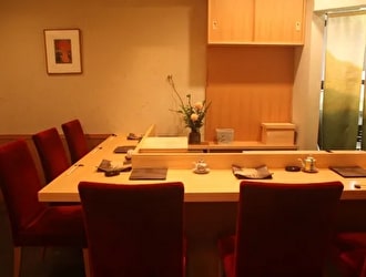 鮨 来主（くるす） 求人