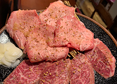 赤坂 焼肉 うしや 求人 